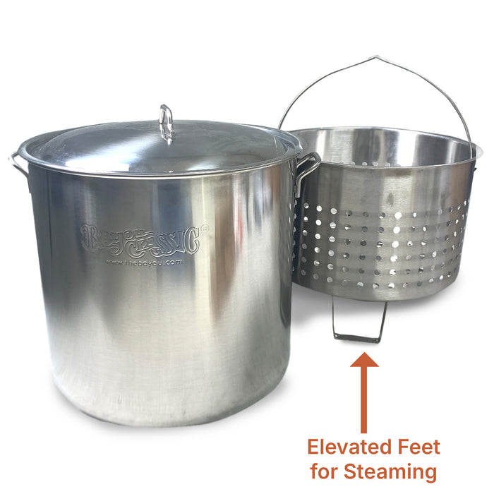 82-qt Stainless Stockpot with Elevated Basket on a white background with text that points out Elevated Feet for Steaming