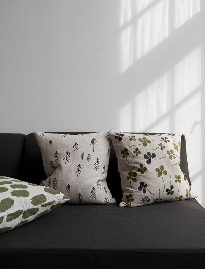 CLOVER EMBROIDERED CUSHION COVER