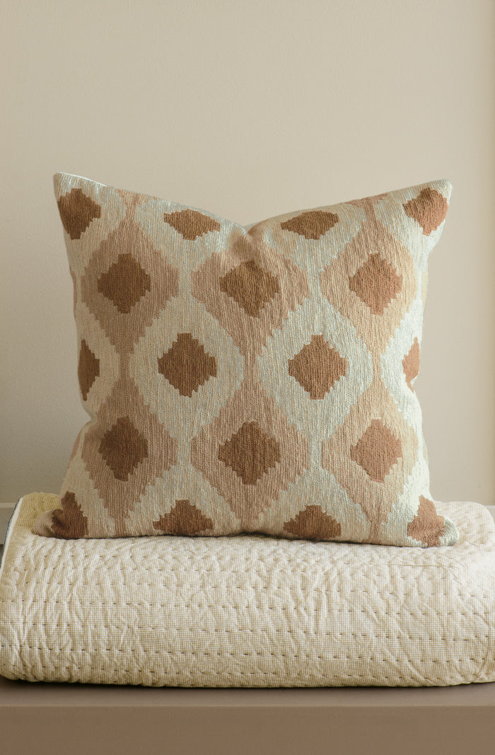 Cucito Natural Cushion