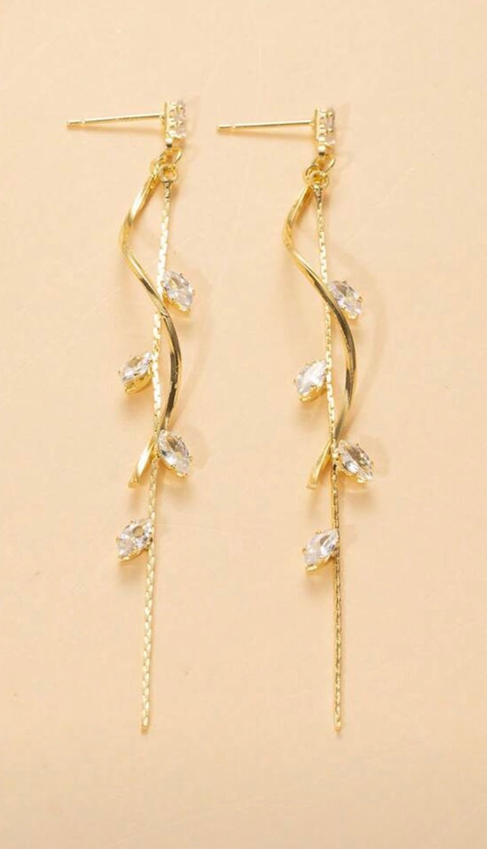 Elegant Long Leaf Tassel Earrings