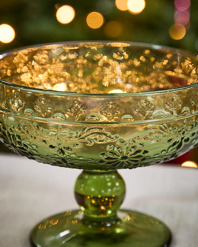 Fontaine Set of 4 Footed Bowls