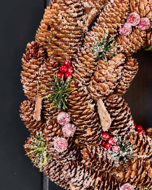 Wreaths - Frosted Berries Christmas Wreath 36cm