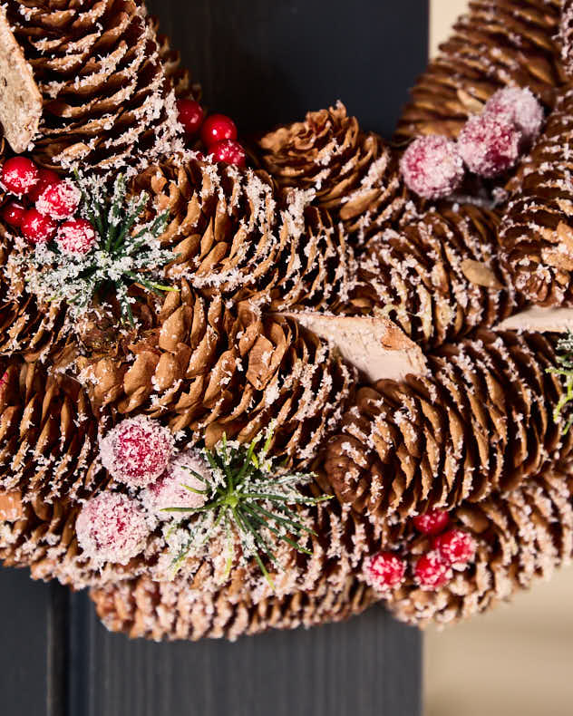 Wreaths - Frosted Berries Christmas Wreath 36cm