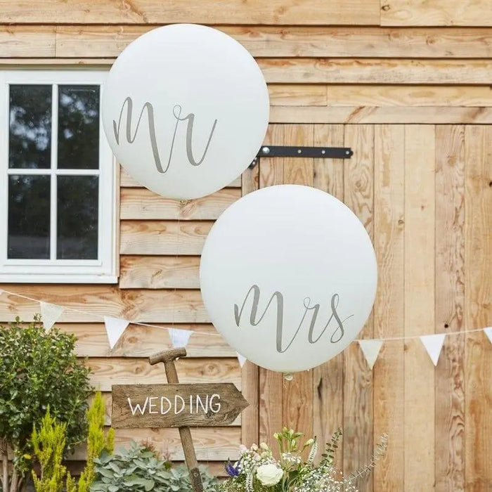 Giant Mr and Mrs balloons - Huge white Mr and Mrs wedding balloons - Wedding decorations - Rustic country wedding balloons - Pack of 2