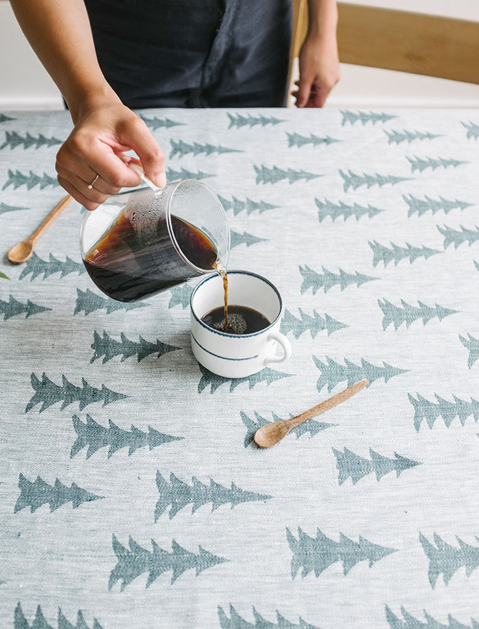 GRAN LINEN TABLECLOTH, DARK GREEN - 147×250 cm
