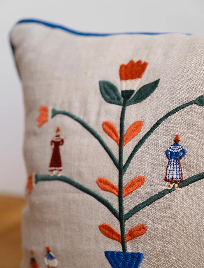 HÖGTID EMBROIDERED CUSHION COVER