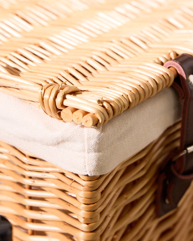 Picnic Hampers - Light Wash Wicker Hamper Basket