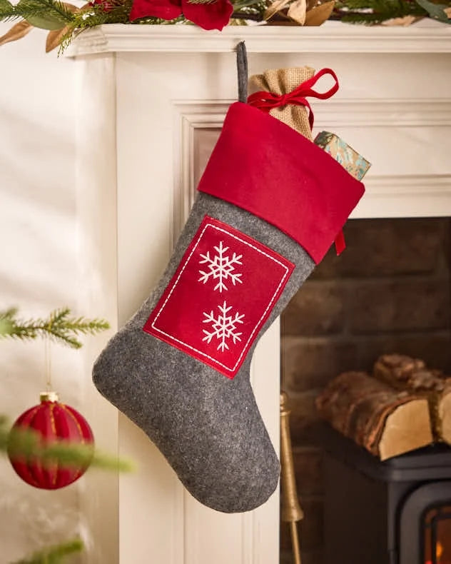 Stockings - Nordic Style Snowflake Stocking