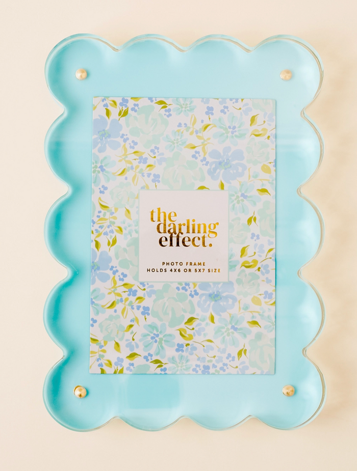 Rectangle Scalloped Acrylic Frame