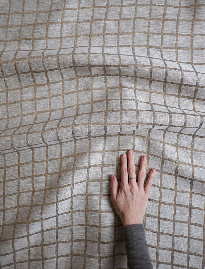 RUTIG LINEN FABRIC BY THE METRE, BROWN