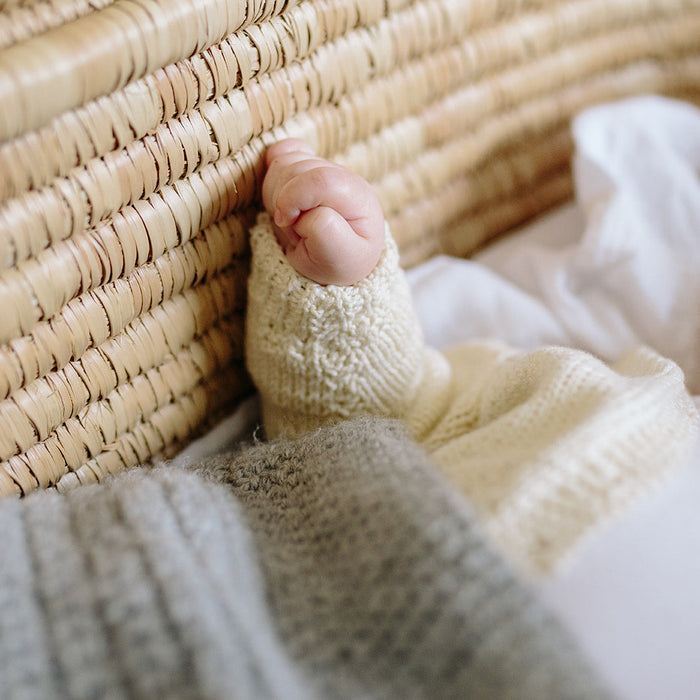 Sand hemp handles Moses Basket