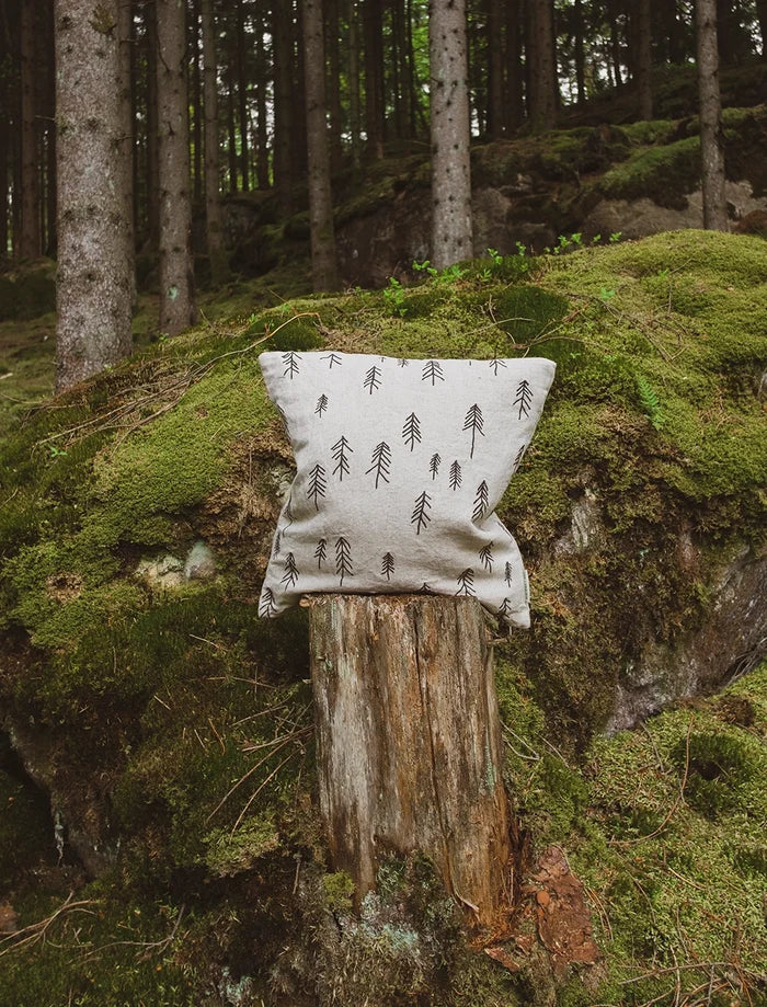 TALL EMBROIDERED CUSHION COVER