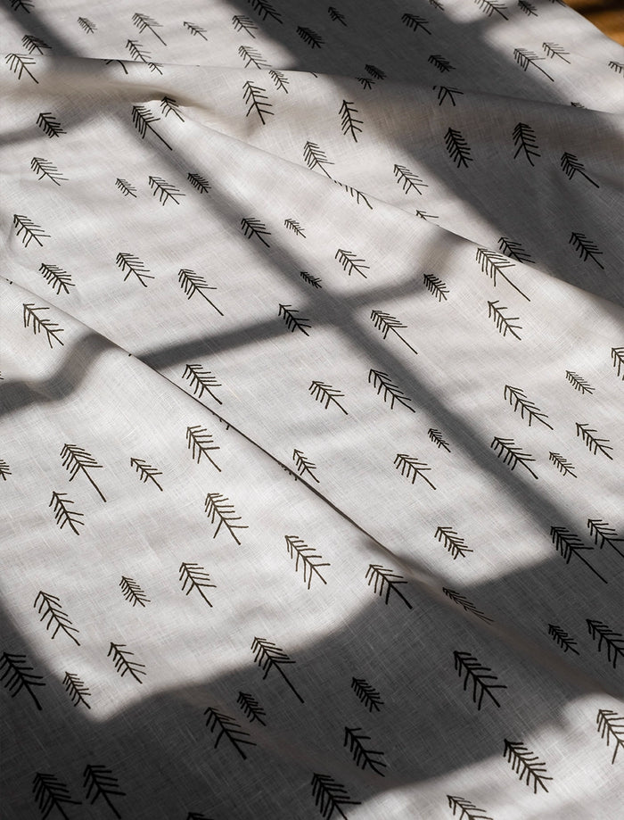 TALL LINEN FABRIC